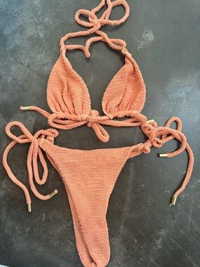 Monday Swimwear Crinkle Bikini